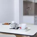Hotel apartamentowy Cye Centre