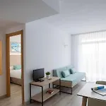 Hotel apartamentowy Cye Centre 3*