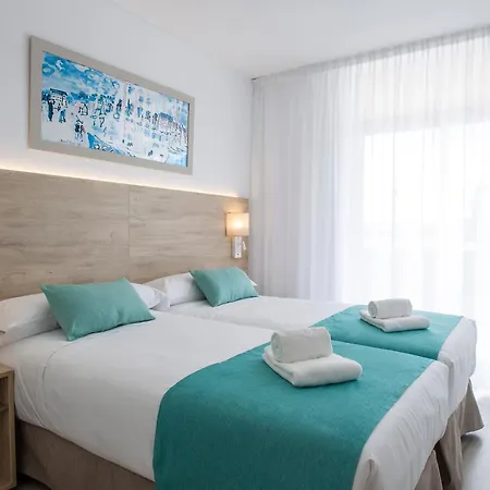 Cye Centre Apartahotel 3*