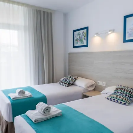 Cye Centre Apartahotel 3*