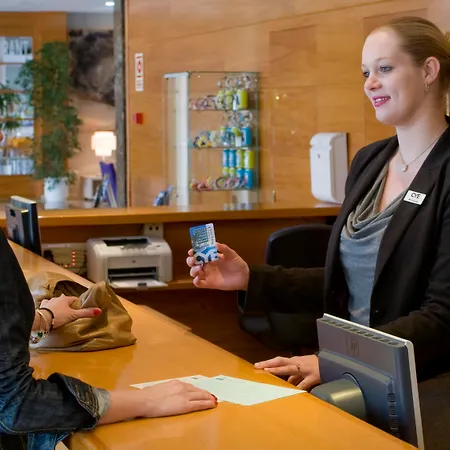 Cye Centre Lägenhetshotell 3*