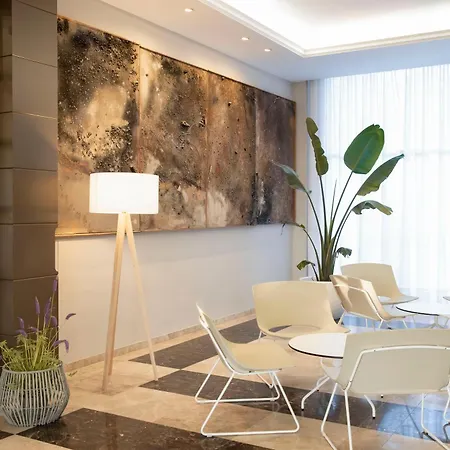Aparthotel Cye Centre