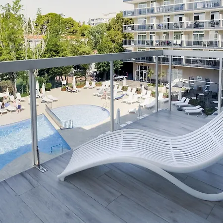 Apart-hotel Cye Centre